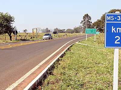 Governador entrega 145 quilômetros de rodovias recapeadas