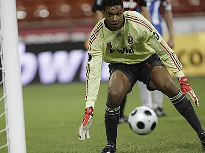 Portuguesa acerta com goleiro Dida