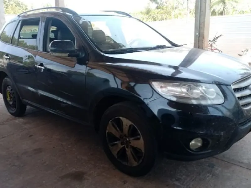 Detran realiza primeiro leilão do ano e carro com lance inicial de R$ 12 mil é destaque