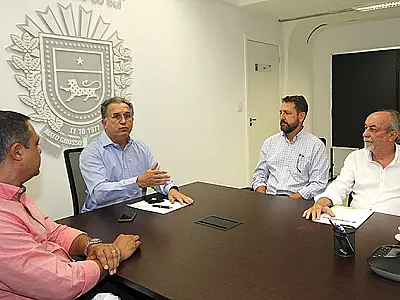 Governo do Estado congela pauta fiscal da gasolina e garante economia ao consumidor