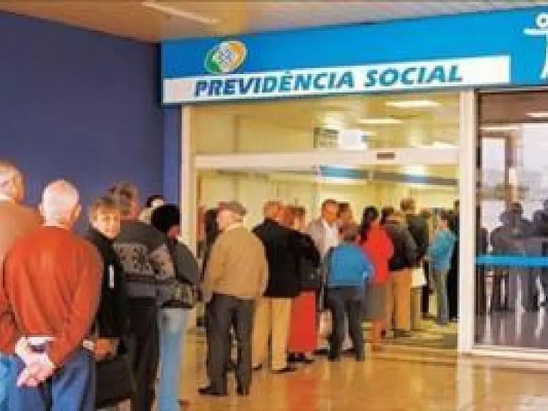 Mais de 500 mil beneficiários do INSS terão que passar por nova perícia
