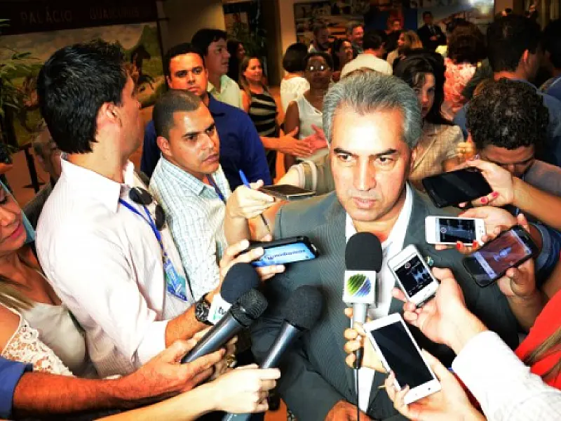 Governador reafirma diálogo com professores e repudia politização e uso partidário de greve