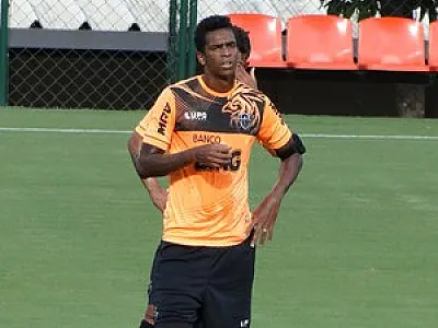 Atlético-MG recebe o Nacional-PAR nesta quarta