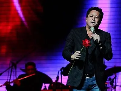 Nova Andradina comemora 55 anos com show do cantor Leonardo