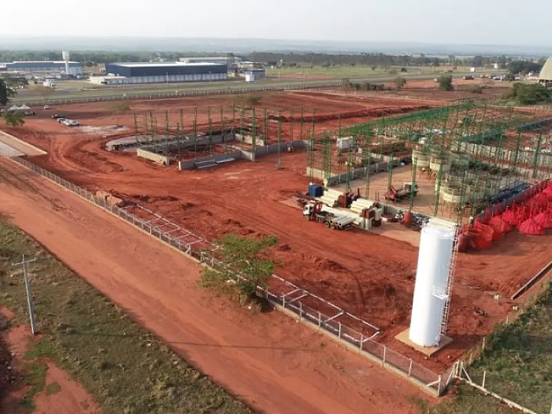 Cooperativa lança obra da indústria de amendoim e soja que deve operar no próximo ano em MS
