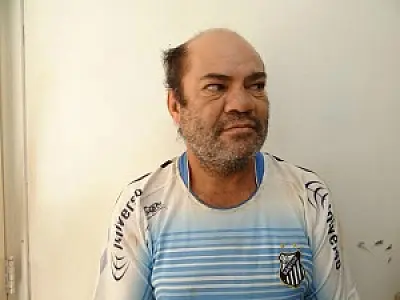 Homem é preso após furtar loja de departamentos