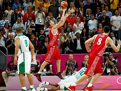 Em jogo apertado de basquete, Brasil perde por 1 ponto