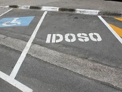 Campo Grande cria disque denúncia para dedurar quem usa indevidamente vagas de estacionamento de idosos e deficientes