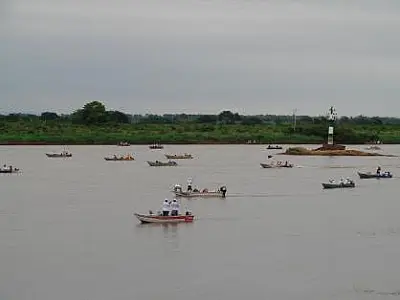Campeonato reúne mais de 100 equipes de pesca em Corumbá