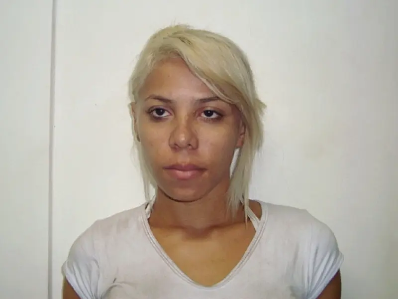 Travesti acusada de assaltos no centro é presa na Capital