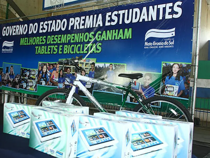 Governador premia estudantes na Capital nesta sexta