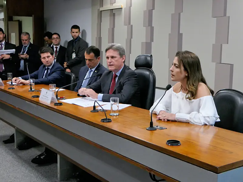 Aprovada MP da Liberdade Econômica, com regras trabalhistas e fim do eSocial