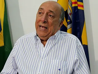 Pedro Chaves decide não tomar posse imediata na vaga de Delcídio