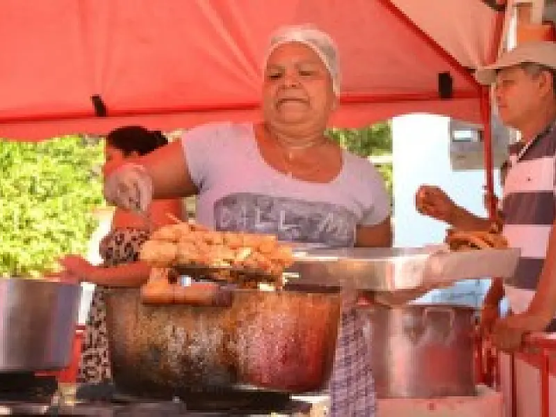 Tradicional Festa do Peixe atrai grande público no Porto Ecológico de Ladário