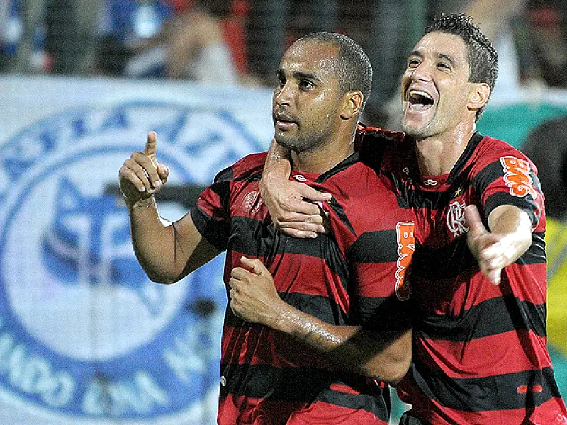Flamengo vence Cruzeiro em Minas