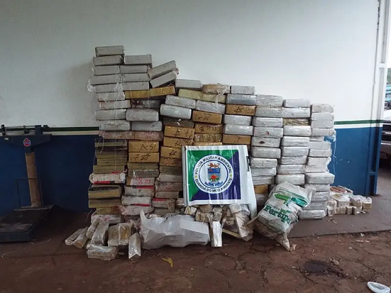 Camionete do Pará com 1.908 kg de maconha é apreendida pela PMA
