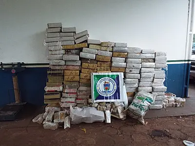 Camionete do Pará com 1.908 kg de maconha é apreendida pela PMA