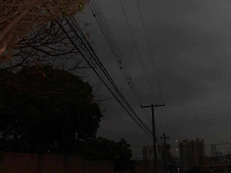 Chuva volta a cair em Campo Grande e confirma previsão para esta quinta