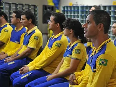 Trabalhadores dos Correios aderem a greve em MS