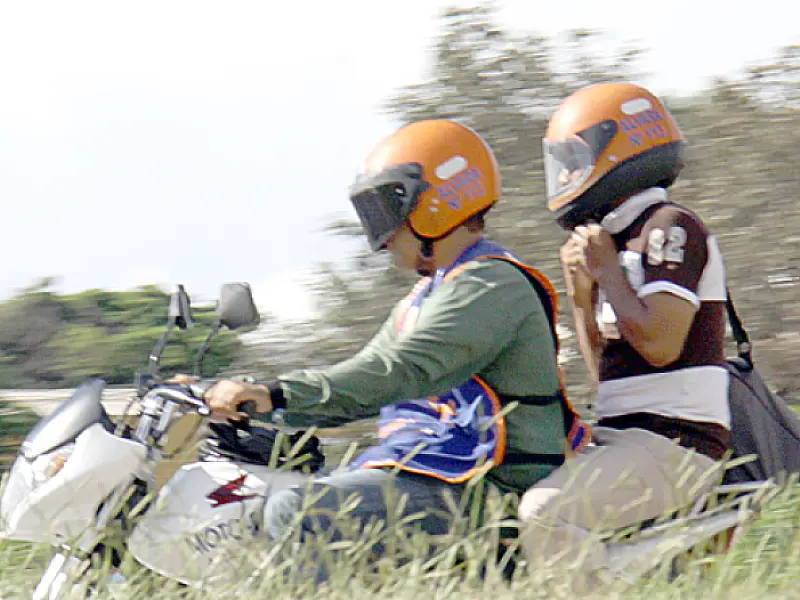 Governo lança curso para mototaxista e motofretista