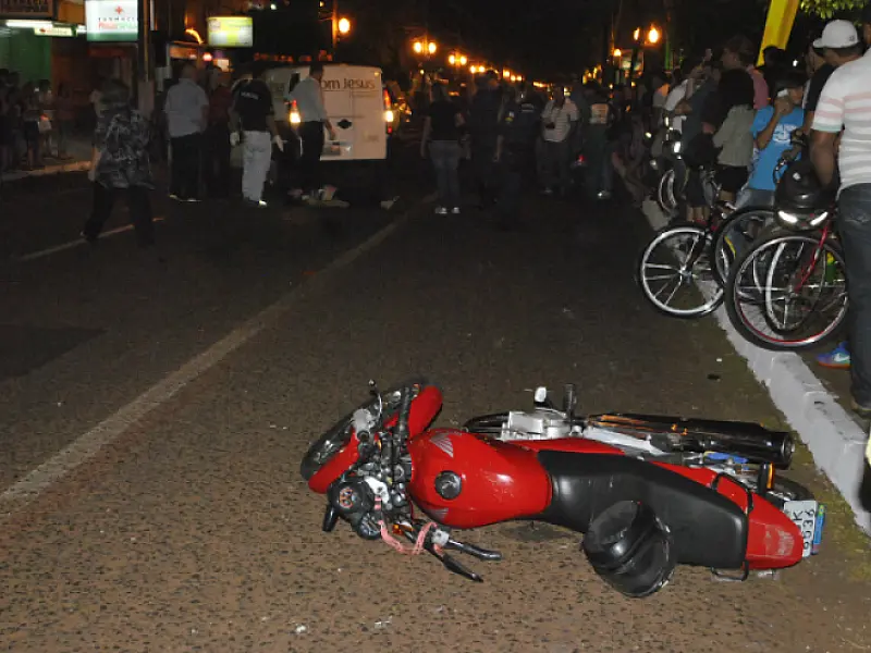 Mulher morre ao ser atropelada por uma moto na cidade de Dourados