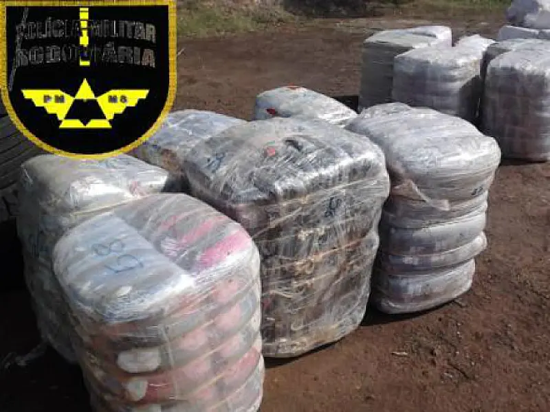 PMR apreende mercadorias contrabandeadas em veículos