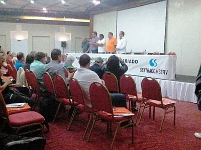 Comerciários de MS pedem piso nacional em encontro no BH
