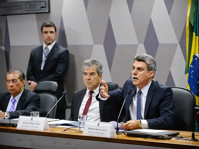 Comissão deve analisar proposta de nova eleição em caso de perda de mandato