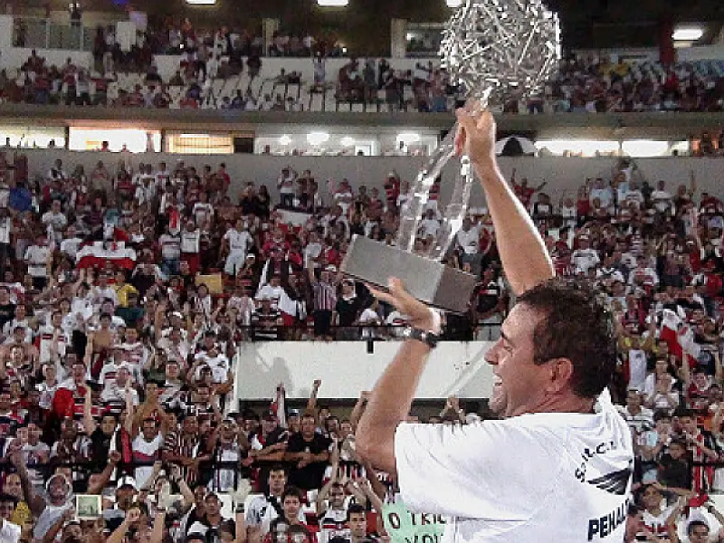Após cinco anos, Santa Cruz é campeão