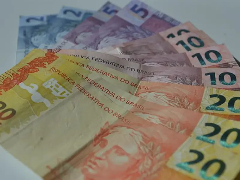 Mercado financeiro mantêm estimativa de inflação em 4,11%