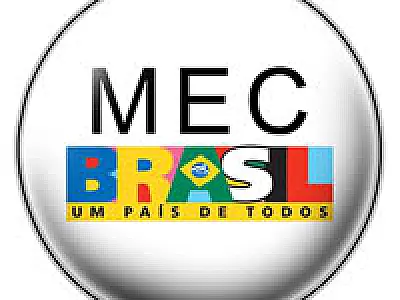 MEC institui política nacional para criar mais cursos de medicina