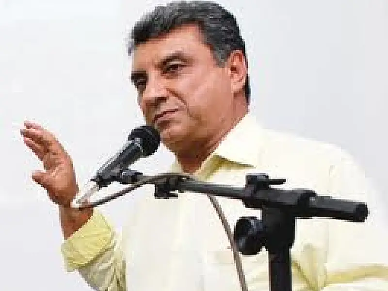 Depois de prestar depoimento na PF, prefeito de Ladário concede entrevista coletiva hoje