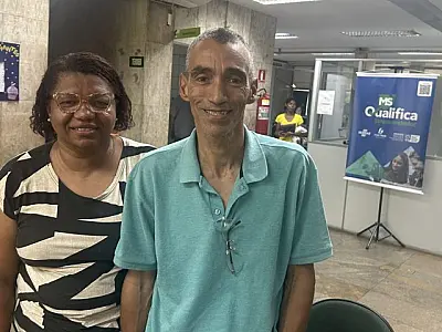 Mercado aquecido 'abraça' até quem vem de fora e casal garante emprego no Feirão da Empregabilidade
