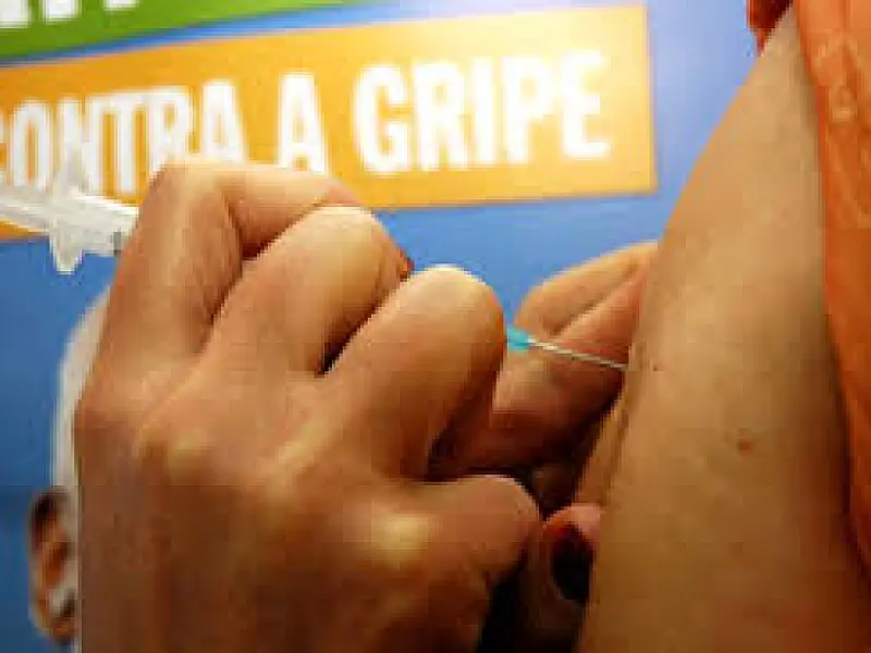 Medo da gripe H1N1 aumenta procura por vacinas em Campo Grande