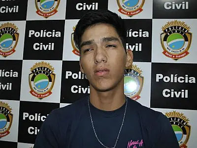 Jovem é preso com pasta base em Novo Horizonte