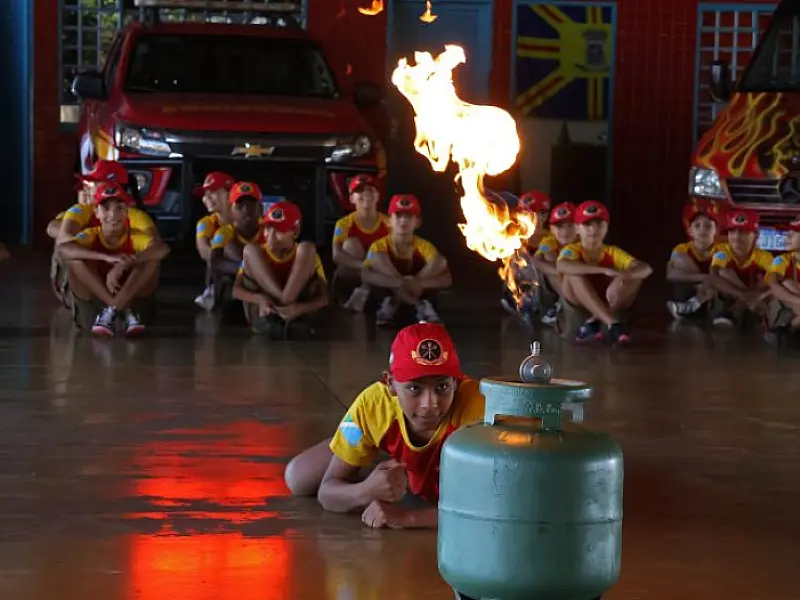 Com atenção e cuidado, Projeto "Bombeiros do Amanhã" beneficia 850 crianças e adolescentes em MS
