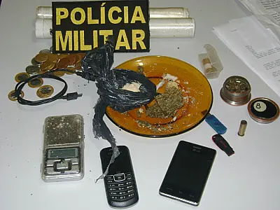 Após denúncia PM de Brasilândia prende adolescente por tráfico
