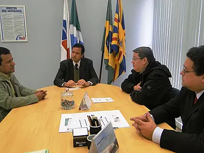 Deputado Amarildo Cruz se reúne com presidente da OAB-MS