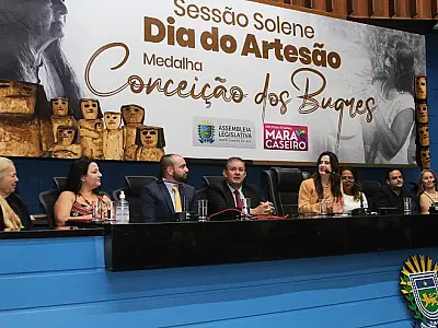 Deputados entregam Medalha Conceição dos Bugres em homenagem a artesãos