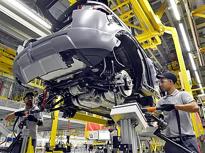 Produção de veículos no Brasil cresce 23% no 1º semestre