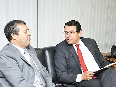 Deputado Elizeu pede modernização da Delegacia Regional do Trabalho de MS em reunião com ministro