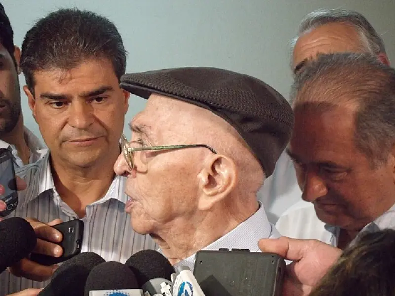Prefeito inaugura 18 novos leitos do CTI da Santa Casa