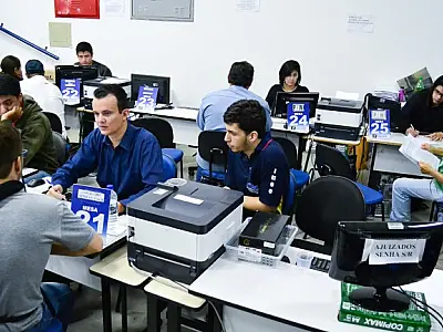 Contribuintes aproveitam descontos para quitar débito com a Prefeitura