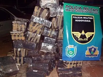 PMR apreende caminhão com mais de meia tonelada de droga