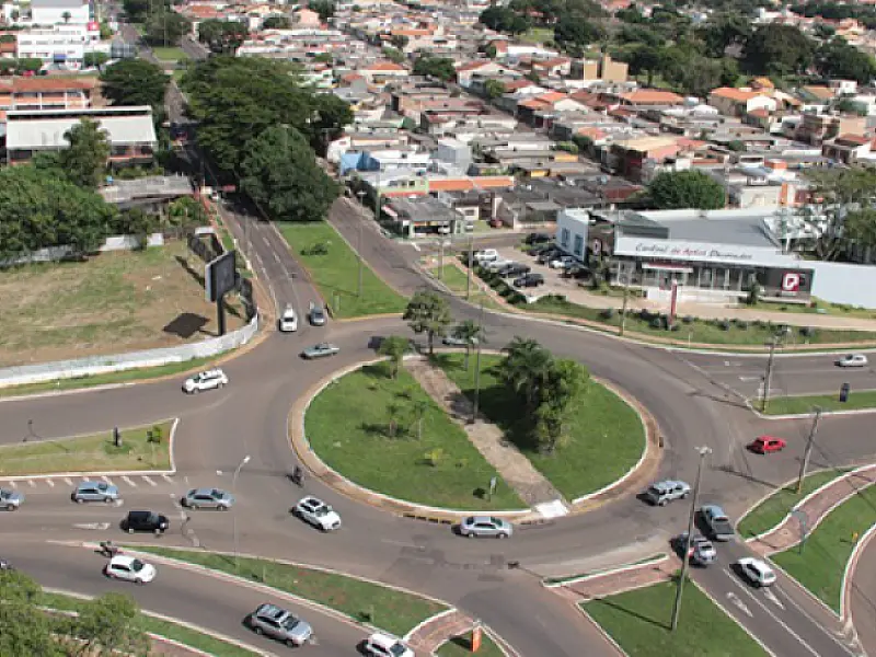 Interdição da rotatória da Mato Grosso com a Via Parque será parcial