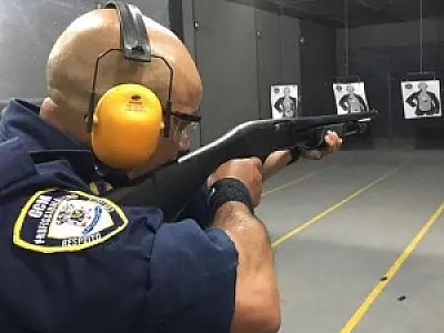 Agentes concluem nova etapa de capacitação para uso de armas de fogo