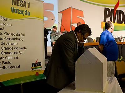 Executiva Nacional acata moção de deputado que garante horário político nacional na TV e no rádio para PMDB dos Estados