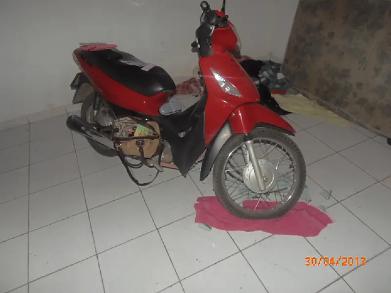Moto roubada é recuperada em Corumbá