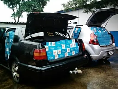 PM de Eldorado apreenderam dois carros carregados de cigarro