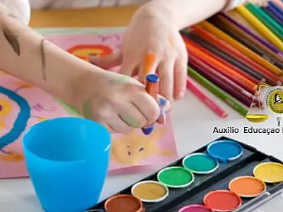 Servidores do Judiciário que têm filhos recebem a partir de maio auxílio-educação infantil